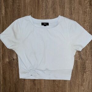 Aqua Women's Cream Knotted Crop Top